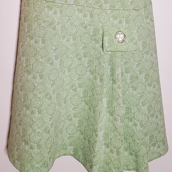 Mossy Mod Light Green Brocade Short-Sleeve Mini Dress with Pleats & Pocket - Picture 14 of 14